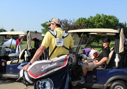 Golf tournament participants 